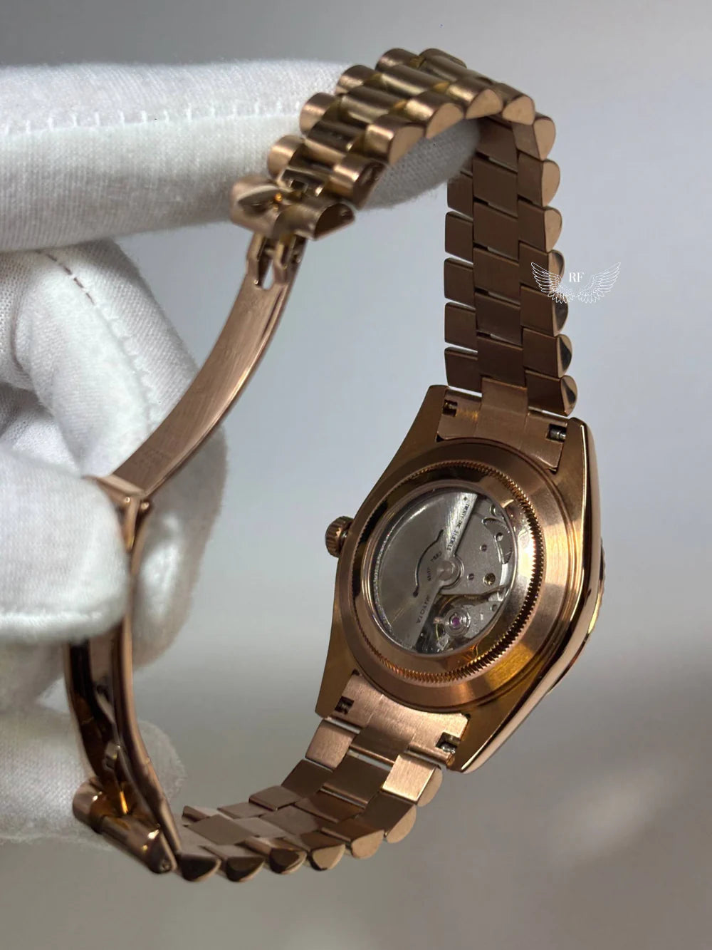 Rose Roman Dial