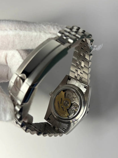 Green Dial